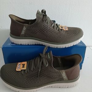 Skechers Vegan Size 8.5 Air-Cooled Memory Foam Women's New $45